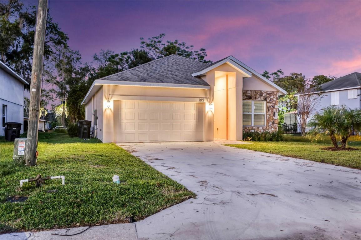 227 Toni St., Orlando, FL 32810