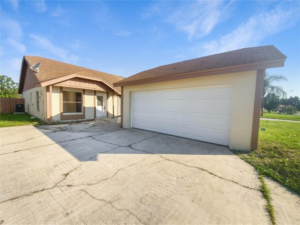 1414 Easton St., Orlando, FL 32825
