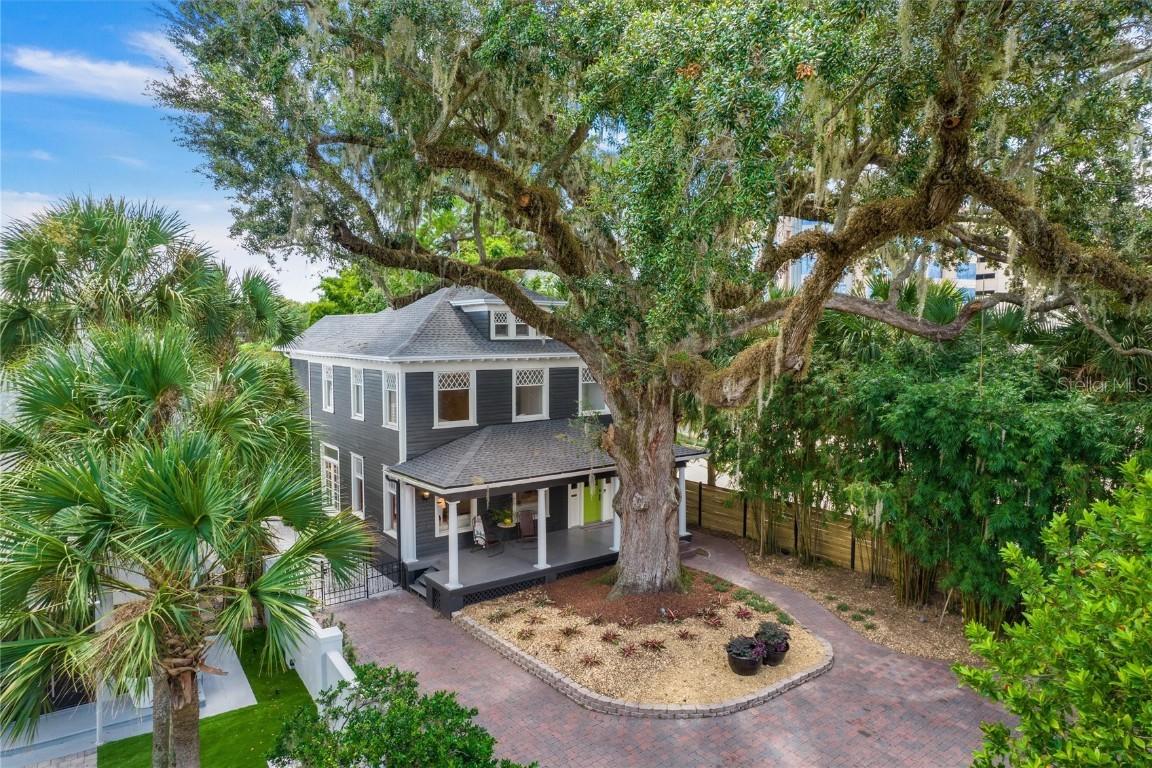 60 Waverly Pl., Orlando, FL 32806