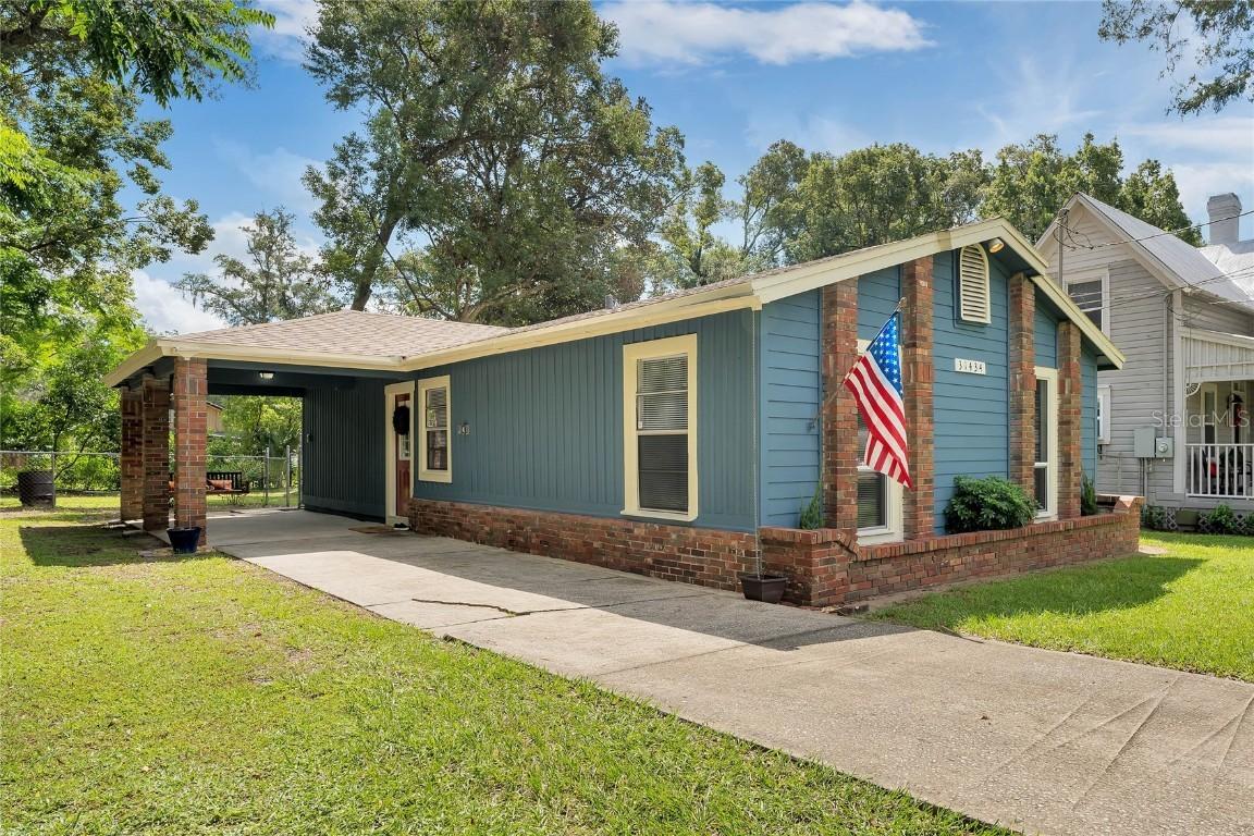 31434 Summit St., Sorrento, FL 32776