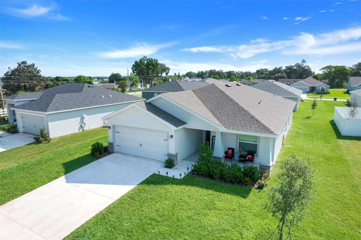909 First Dr., Eagle Lake, FL 33839