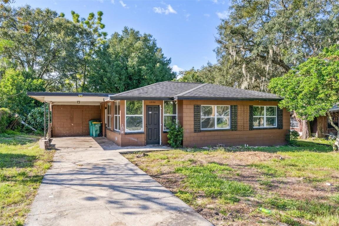 1200 Deidrich Ct., Eustis, FL 32726