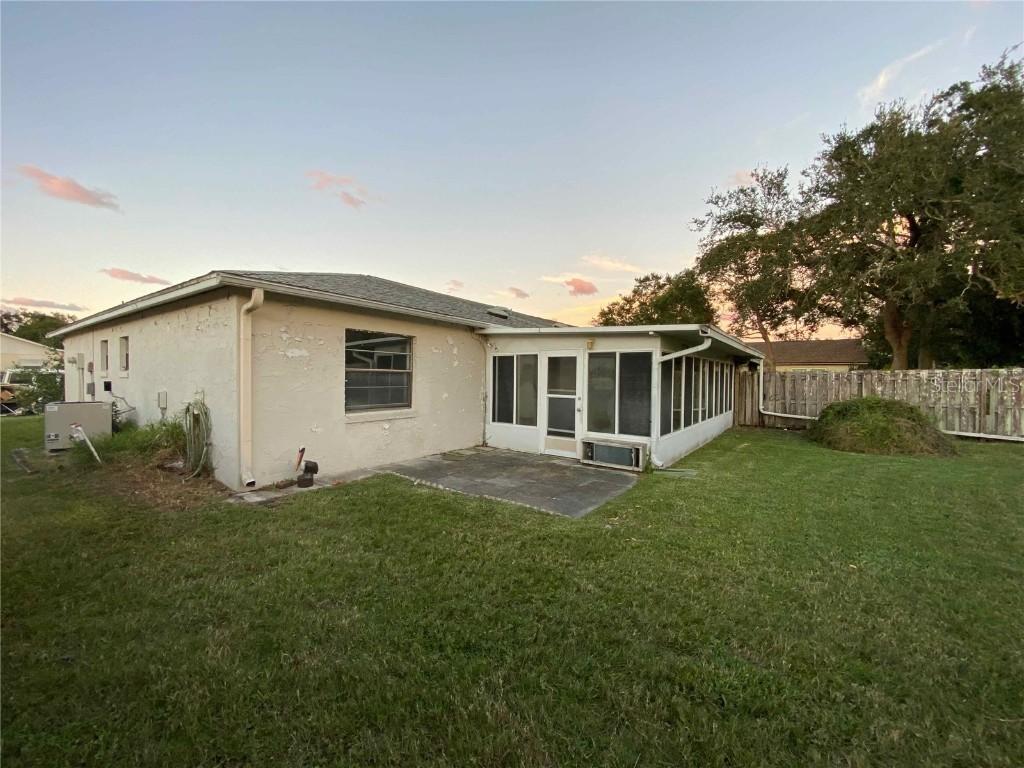 408 Falcon Ave., Edgewater, FL 32141