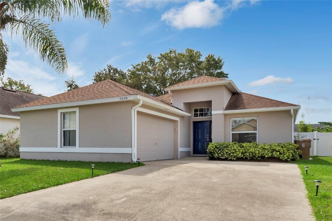 2608 Chatham Cir., Kissimmee, FL 34746