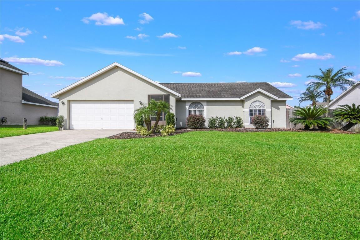 112 Whitehall St., Davenport, FL 33896