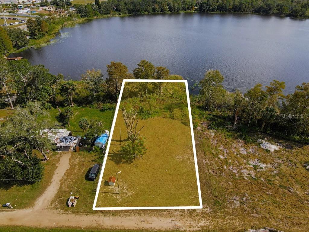 412 Hart Rd., Davenport, FL 33896