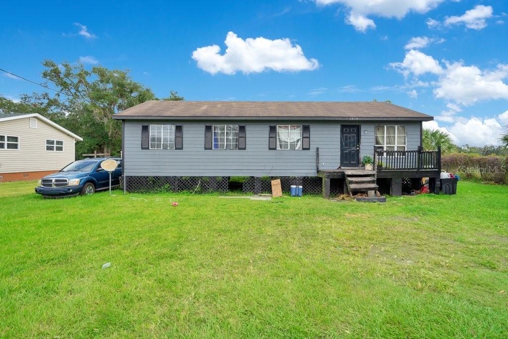 1815 Peach Ave., Sanford, FL 32771