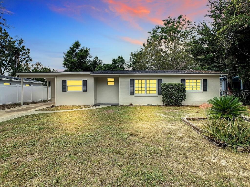 875 Golden Isle Dr., Mount Dora, FL 32757