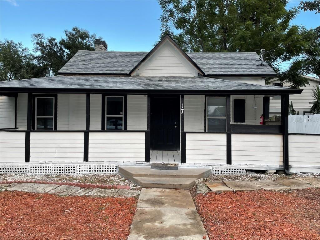 17 N Mary St., Eustis, FL 32726