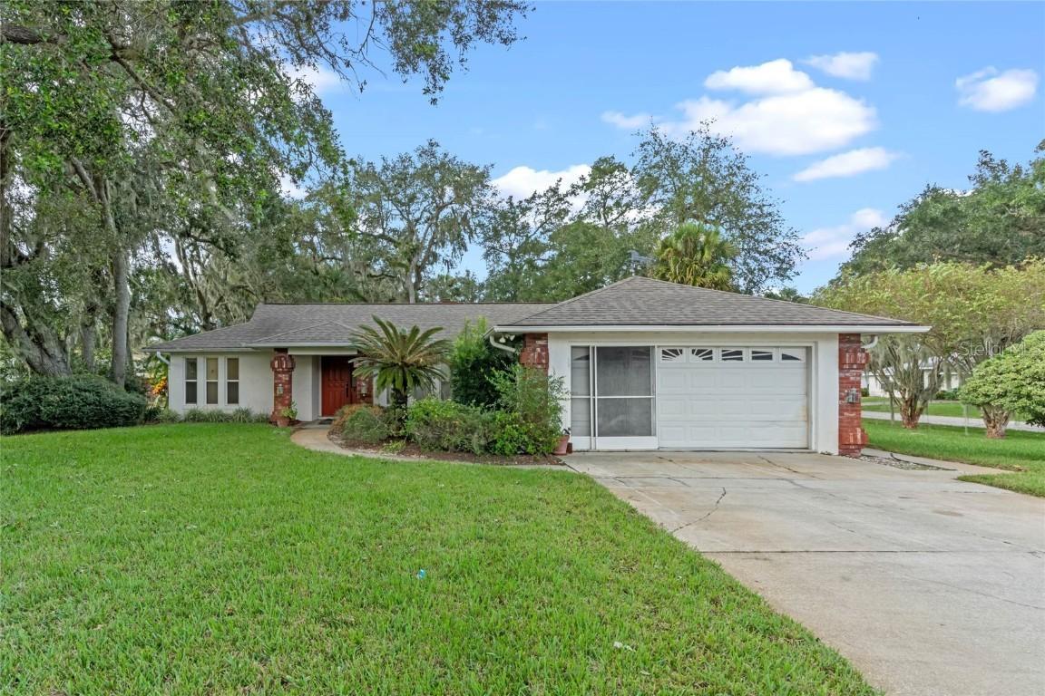 1828 Mango Tree Dr., Edgewater, FL 32132