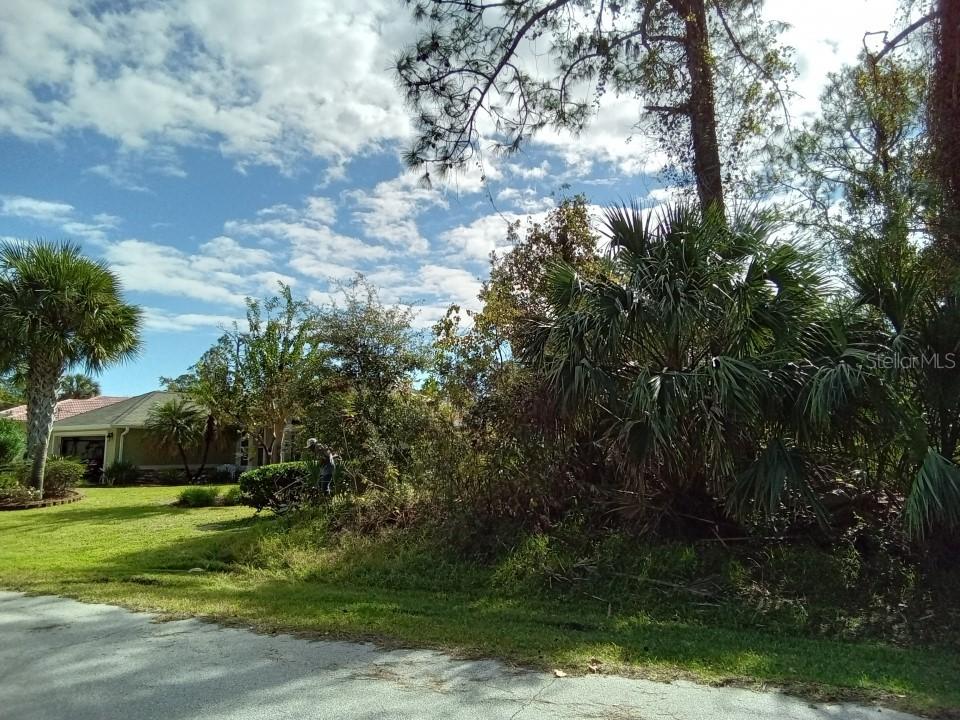 19 Princess Ruth Ln., Palm Coast, FL 32164