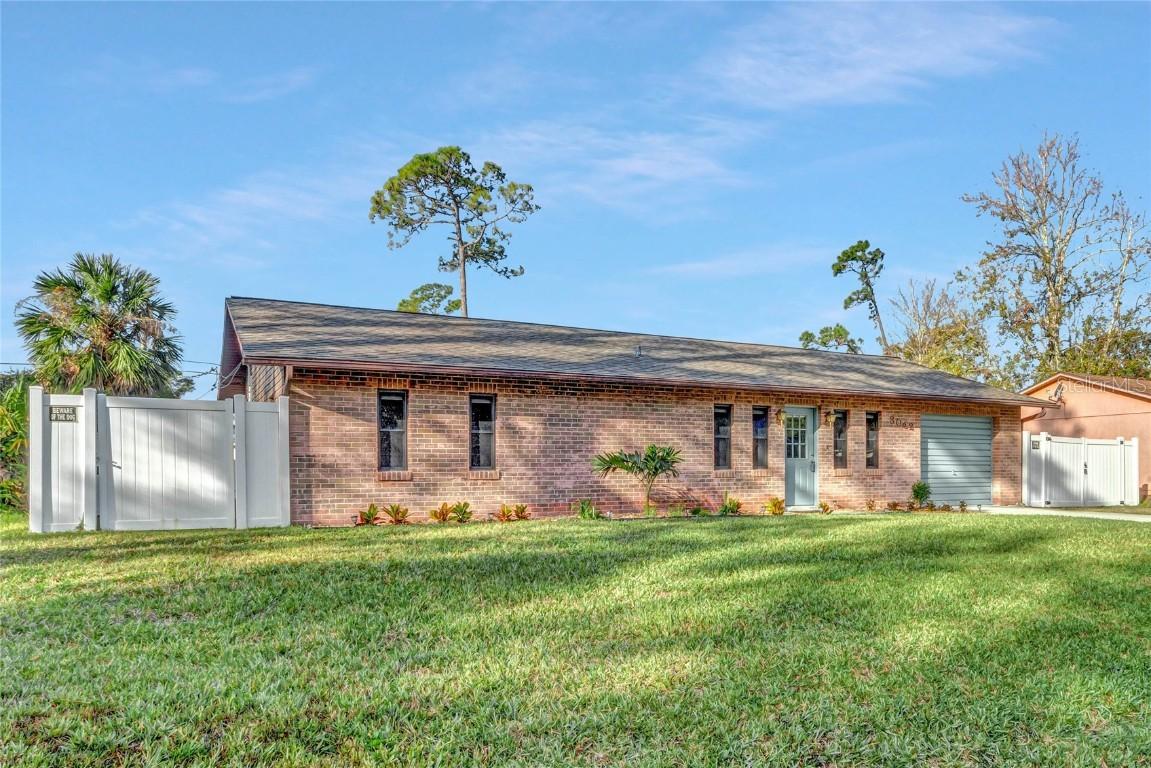 3042 Woodland Dr., Edgewater, FL 32141