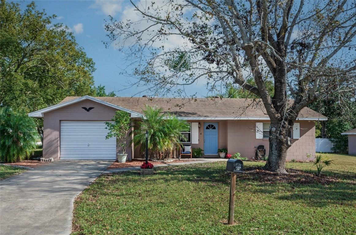 43 Matanzas Rd., DeBary, FL 32713