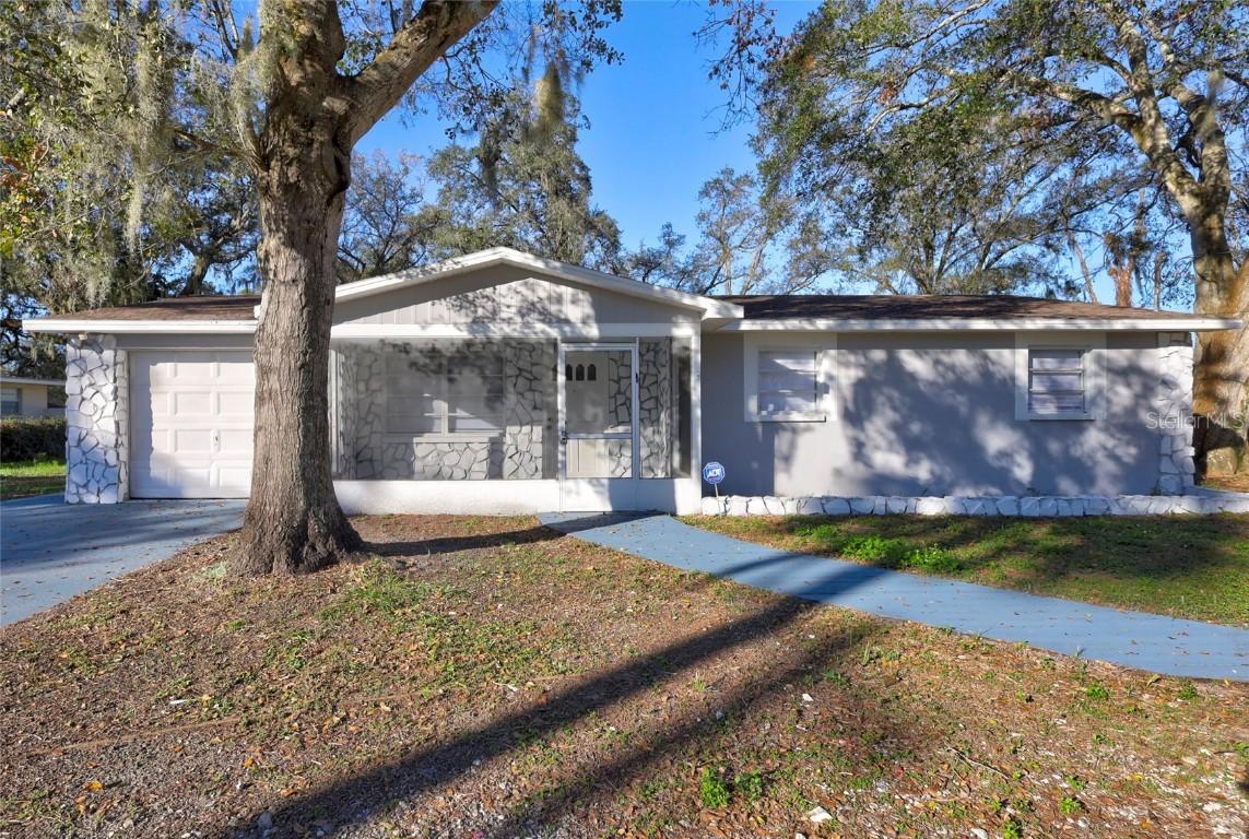 10712 Desoto Rd., Riverview, FL 33569