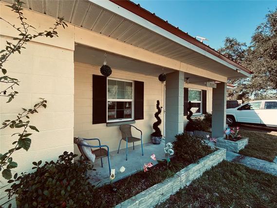 New Homes with In-ground Swimming Pools in Edgewater: January 1st to January 7th