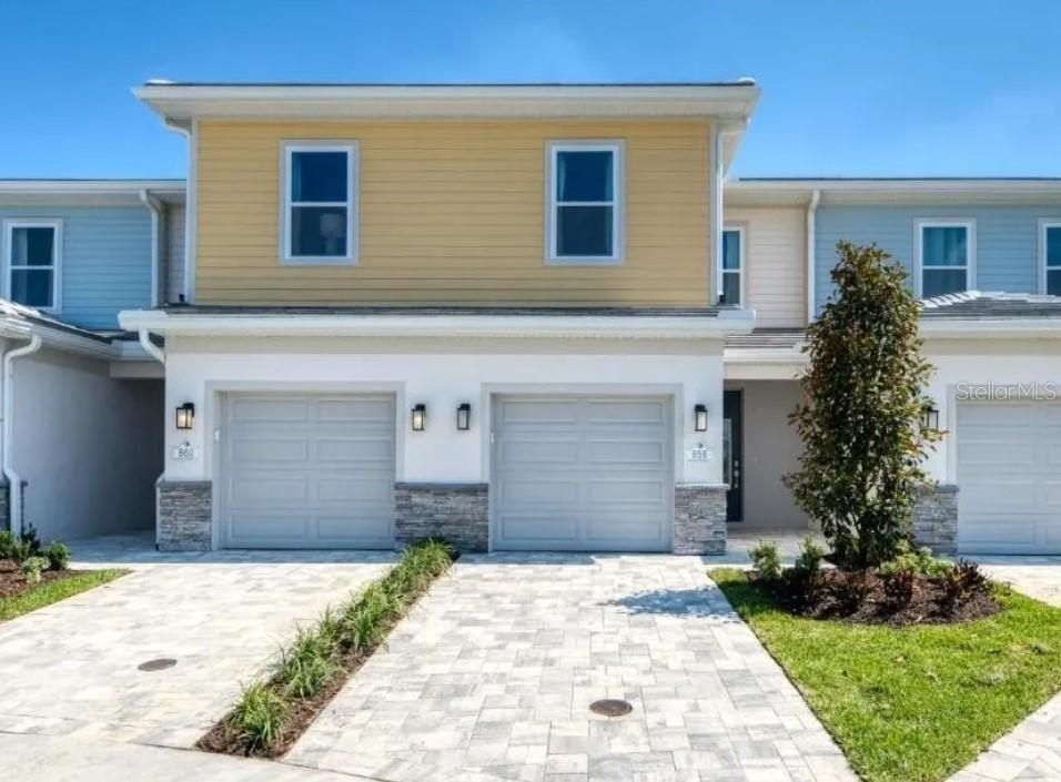 860 Driving Range Court, Reunion, FL 34747