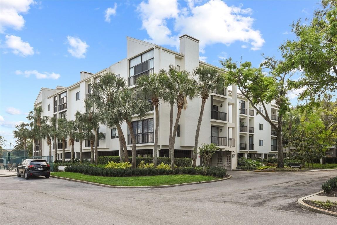 200 Carolina Ave. #402, Winter Park, FL 32789