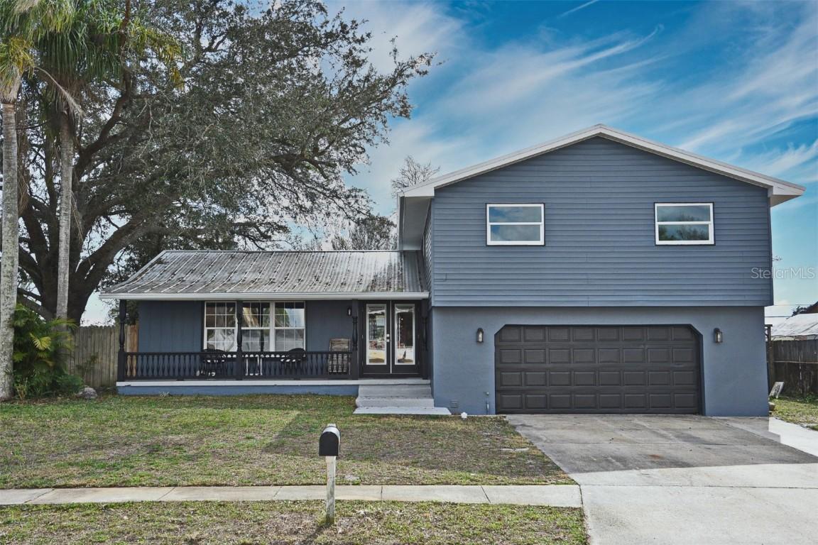 2623 White Oak Ln., Titusville, FL 32780
