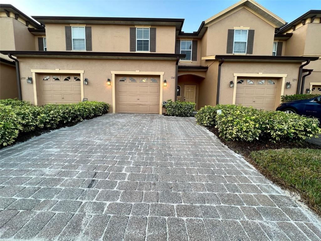 1241 Retreat View Cir., Sanford, FL 32771