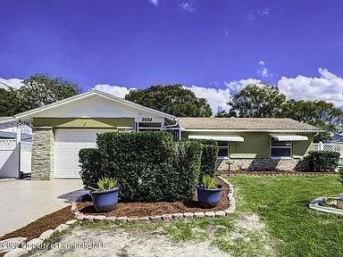 2034 Meredith Dr., Spring Hill, FL 34608