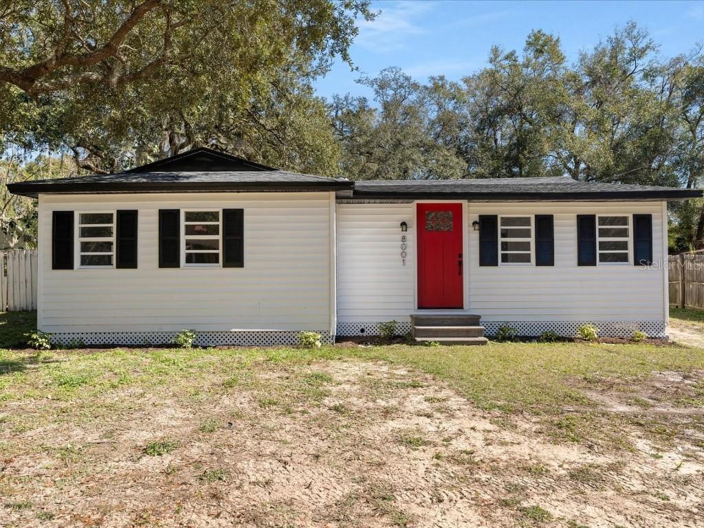 8001 Rose Ave., Orlando, FL 32810