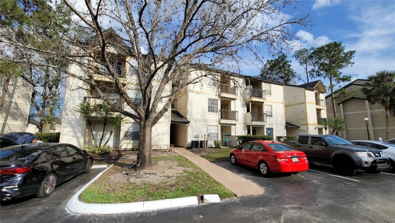 1940 Lake Atriums Cir. #91, Orlando, FL 32839