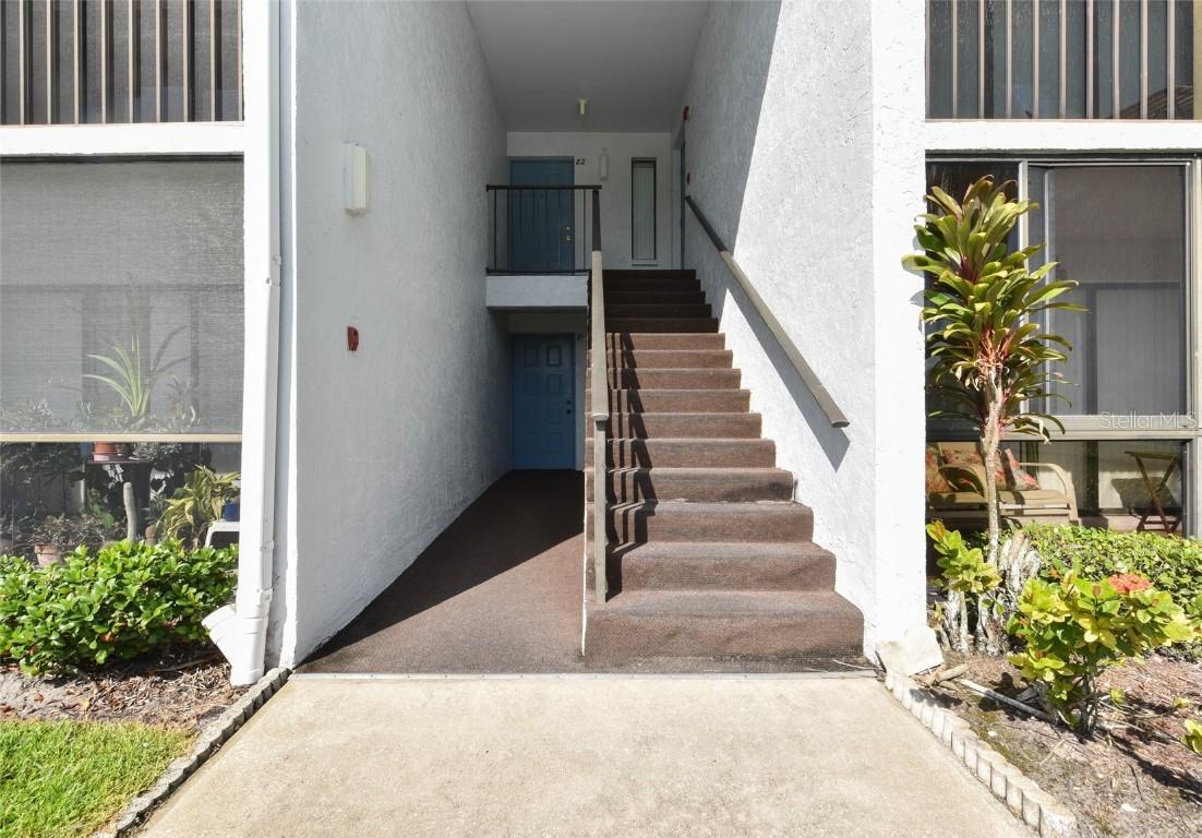 953 Courtyard Ln. #H2, Orlando, FL 32825