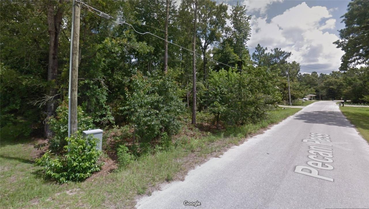 Pecan Dr., Ocala, FL 34472