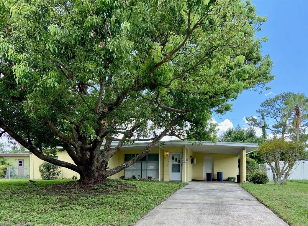 1338 Peruvian Ln., Winter Park, FL 32792