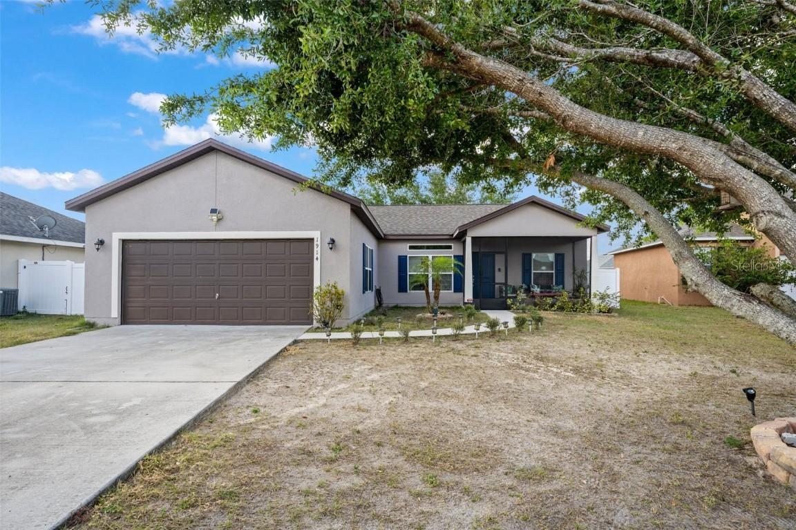 1914 Michigan Ct., Kissimmee, FL 34759