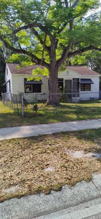 2414 S Summerlin Ave., Sanford, FL 32771