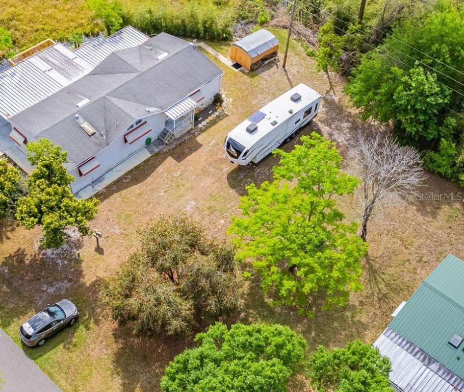 42 Florence Blvd., DeBary, FL 32713