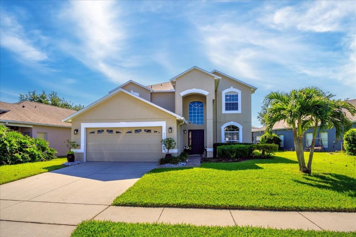 9755 Heron Pointe Dr., Orlando, FL 32832