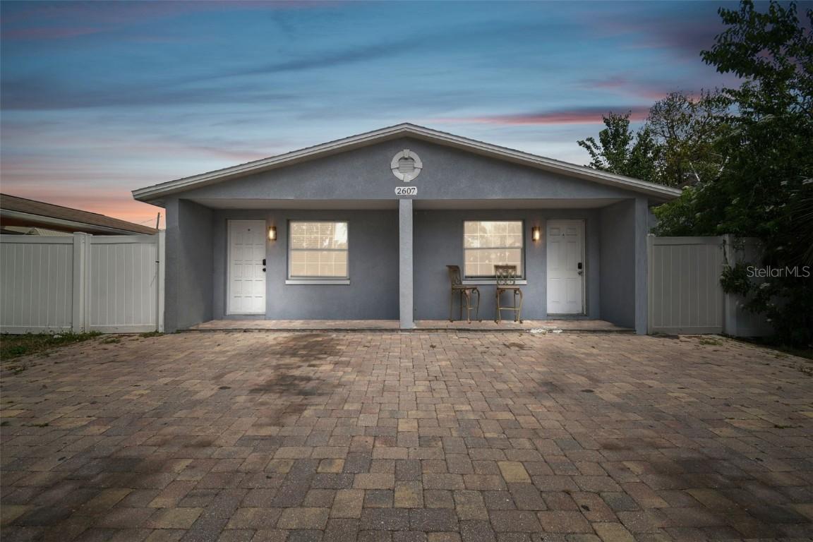 2607 W Saint Conrad St., Tampa, FL 33607