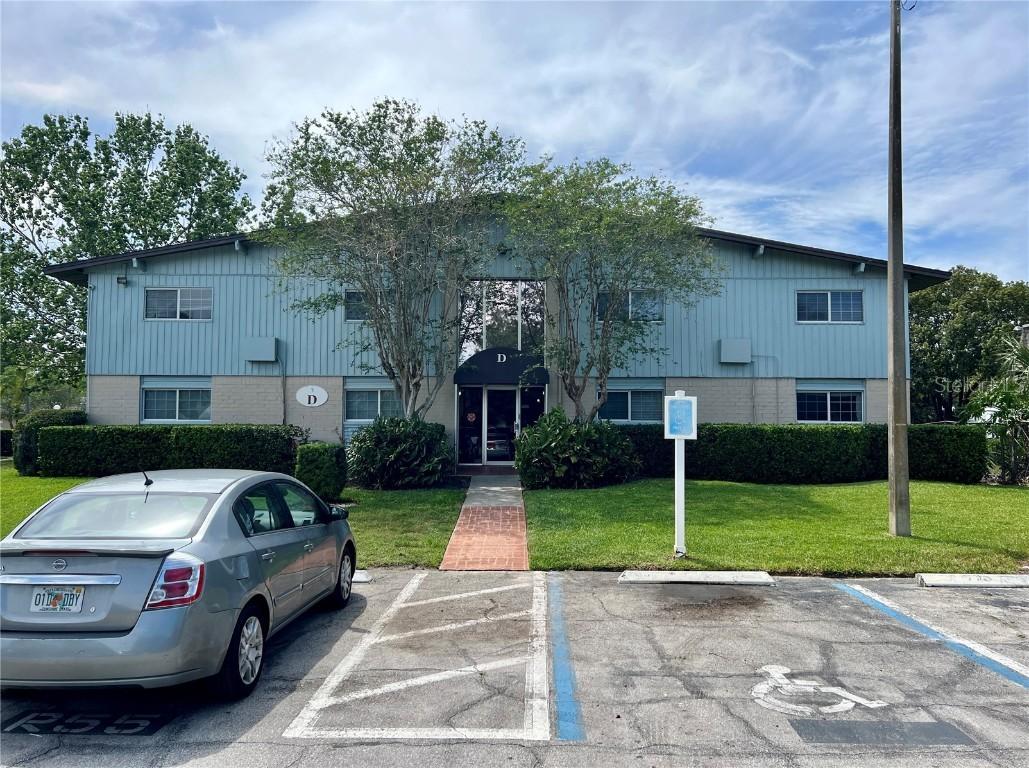 1695 Lee Rd. #D202, Winter Park, FL 32789