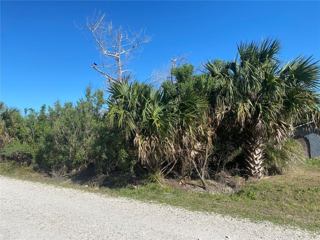 8 Oceanside Dr., Palm Coast, FL 32137