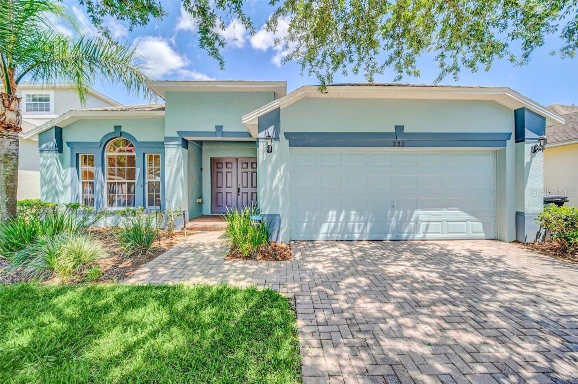 320 Bridgewater Dr., Davenport, FL 33897