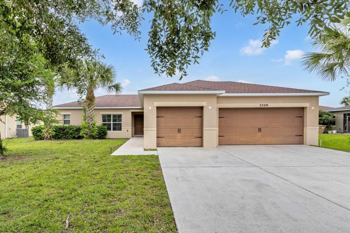 3509 Spinning Reel Ln., Kissimmee, FL 34746