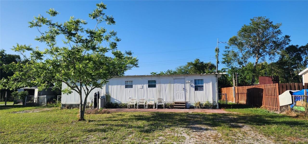 129 N 1st St., Oak Hill, FL 32759