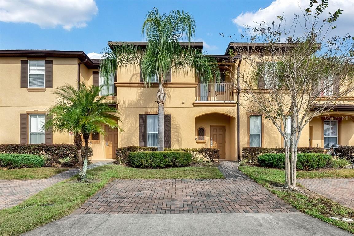 110 Napoli Dr., Davenport, FL 33897