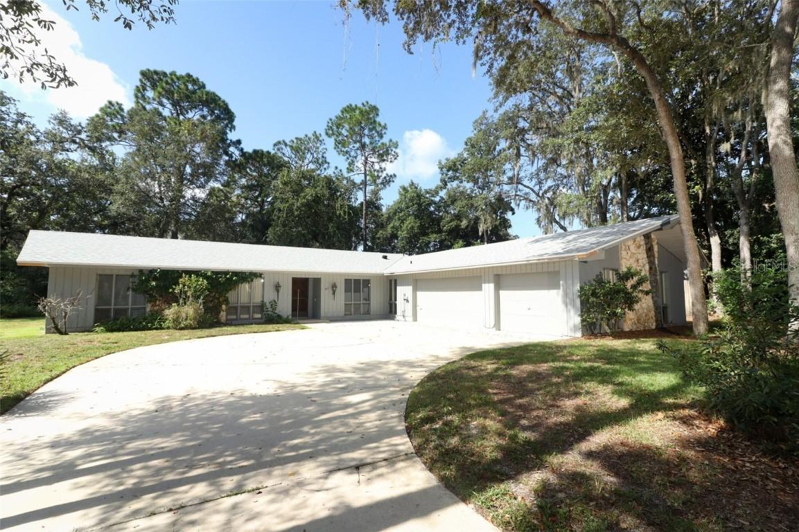 303 N Sweetwater Blvd., Longwood, FL 32779