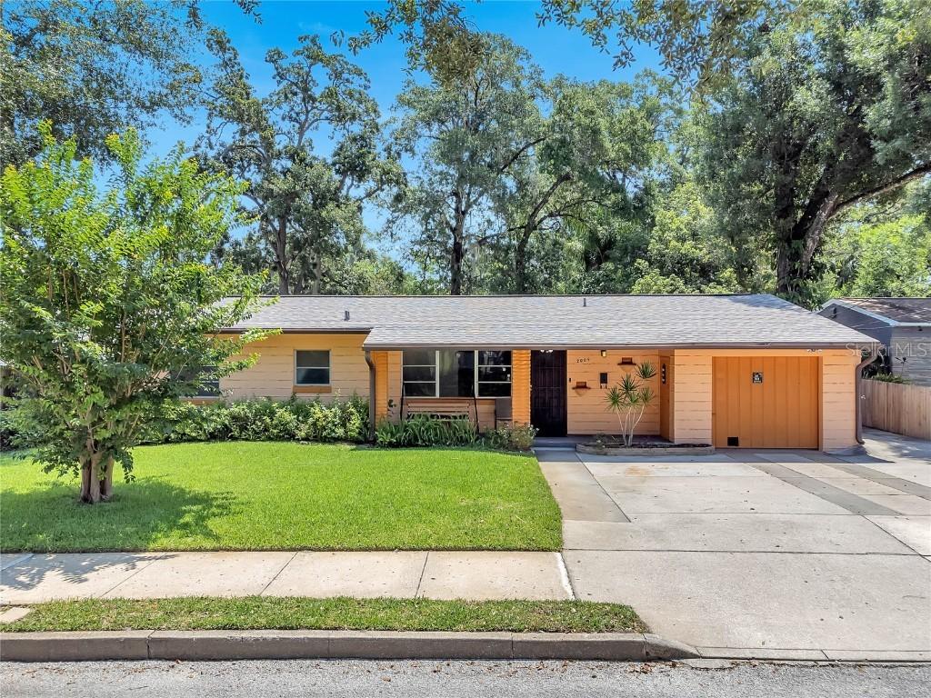 2009 S Osceola Ave., Orlando, FL 32806