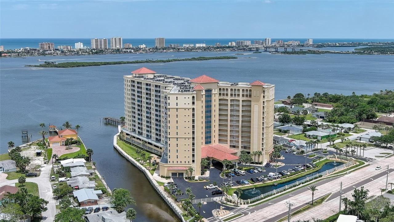 2801 S Ridgewood Ave. #814, South Daytona, FL 32119
