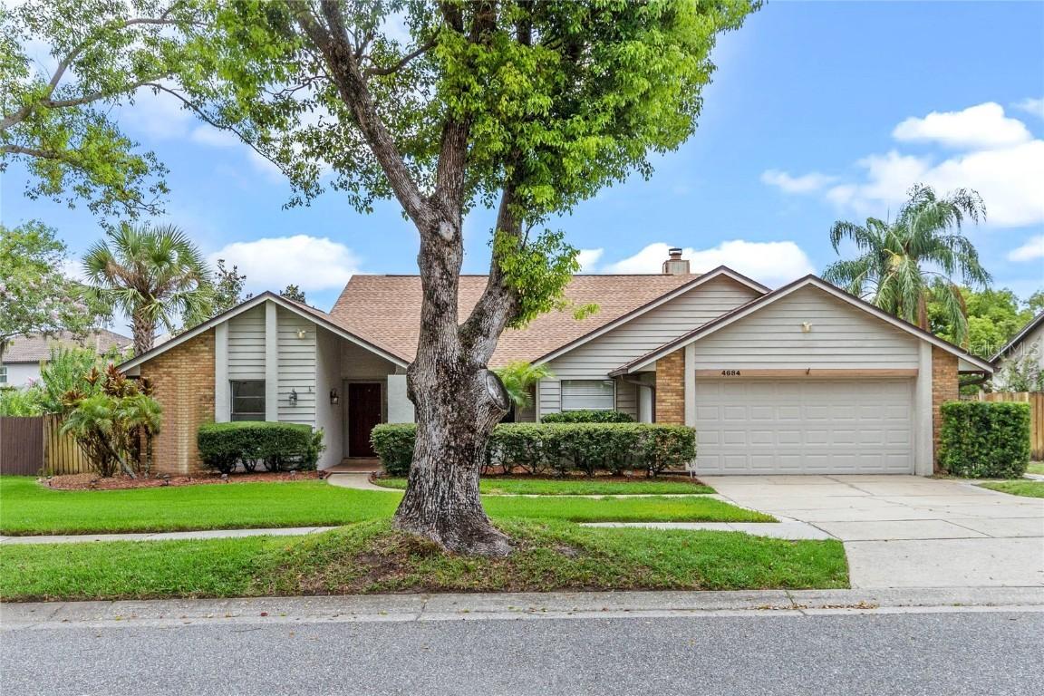 4684 Creekview Ln., Oviedo, FL 32765