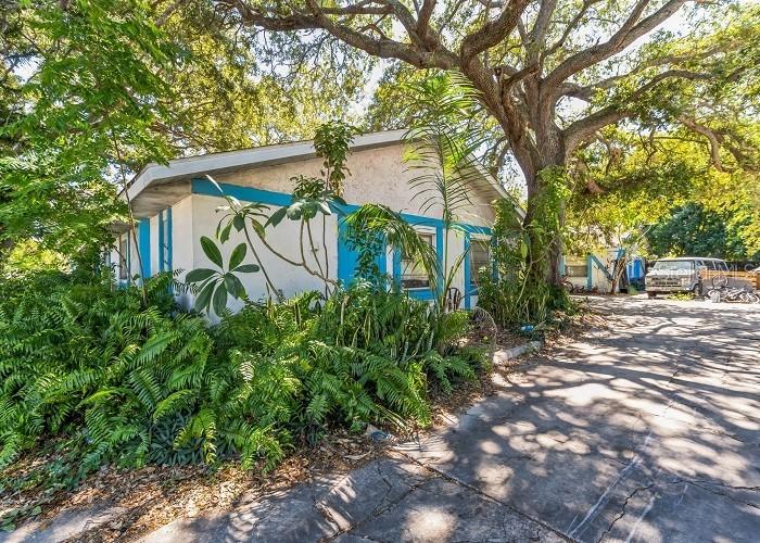 216 31st Ave. #A, Bradenton, FL 34208