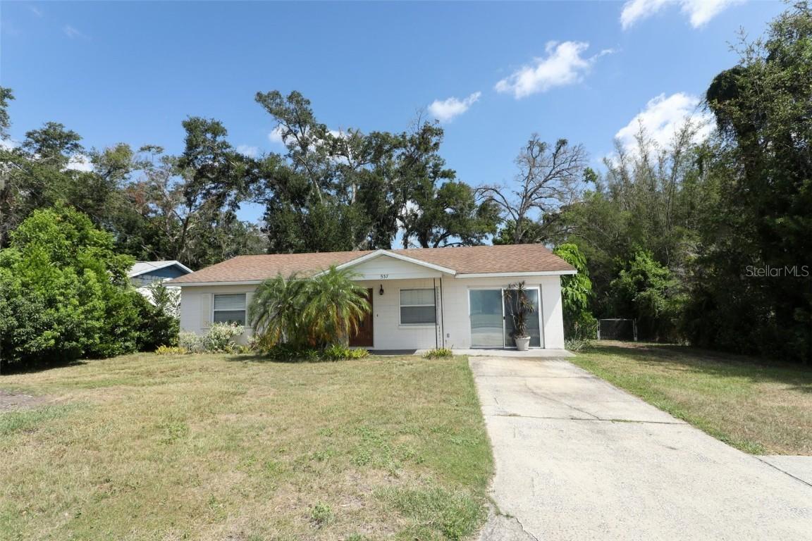 537 Monroe Ave., Apopka, FL 32703