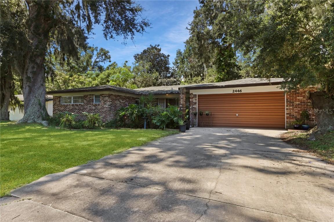 2446 Kenilworth Ave., South Daytona, FL 32119