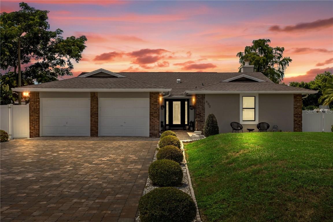 600 Dee Dee St., Orlando, FL 32807