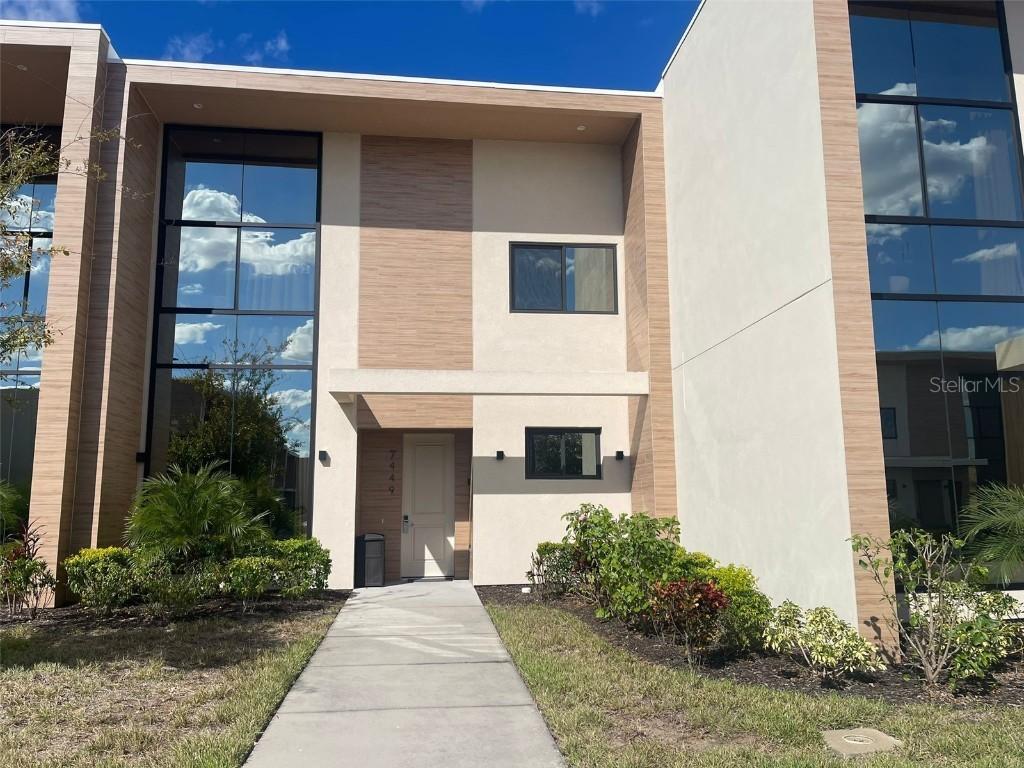 7449 Brooklyn Dr., Kissimmee, FL 34747