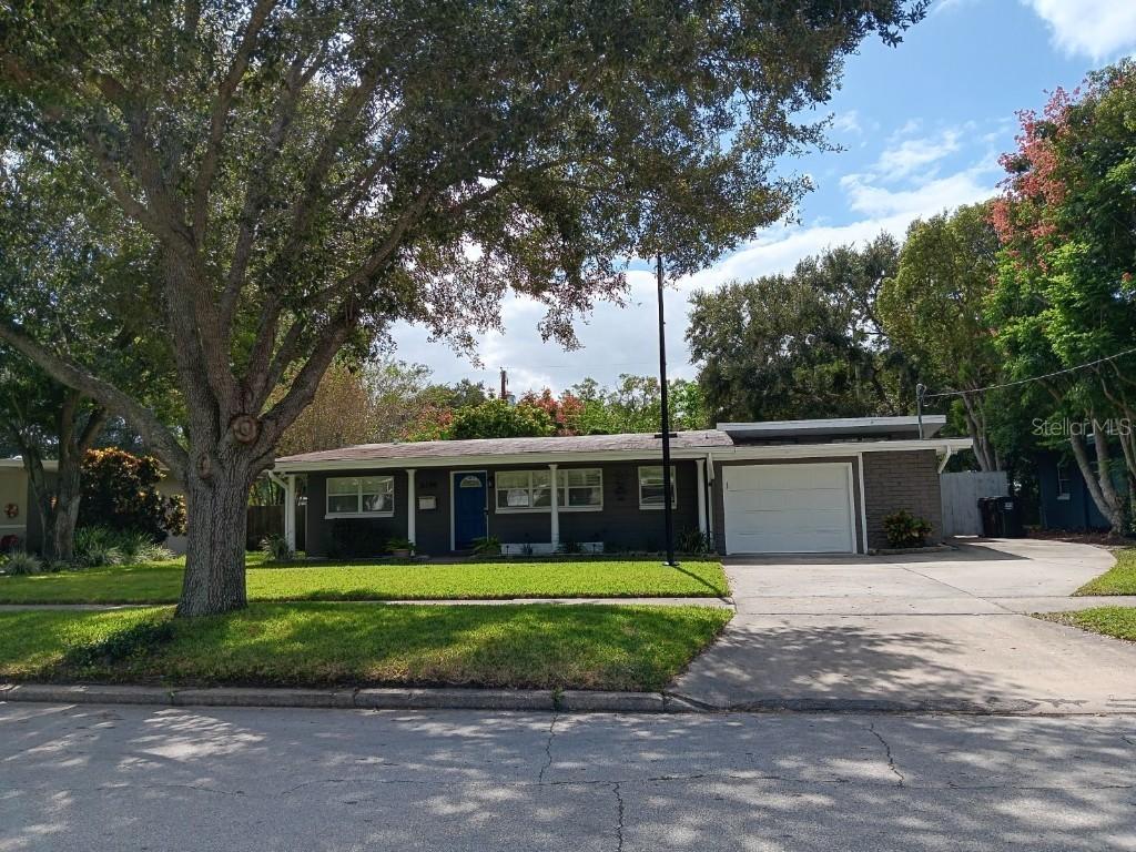 2406 Hargill Dr., Orlando, FL 32806